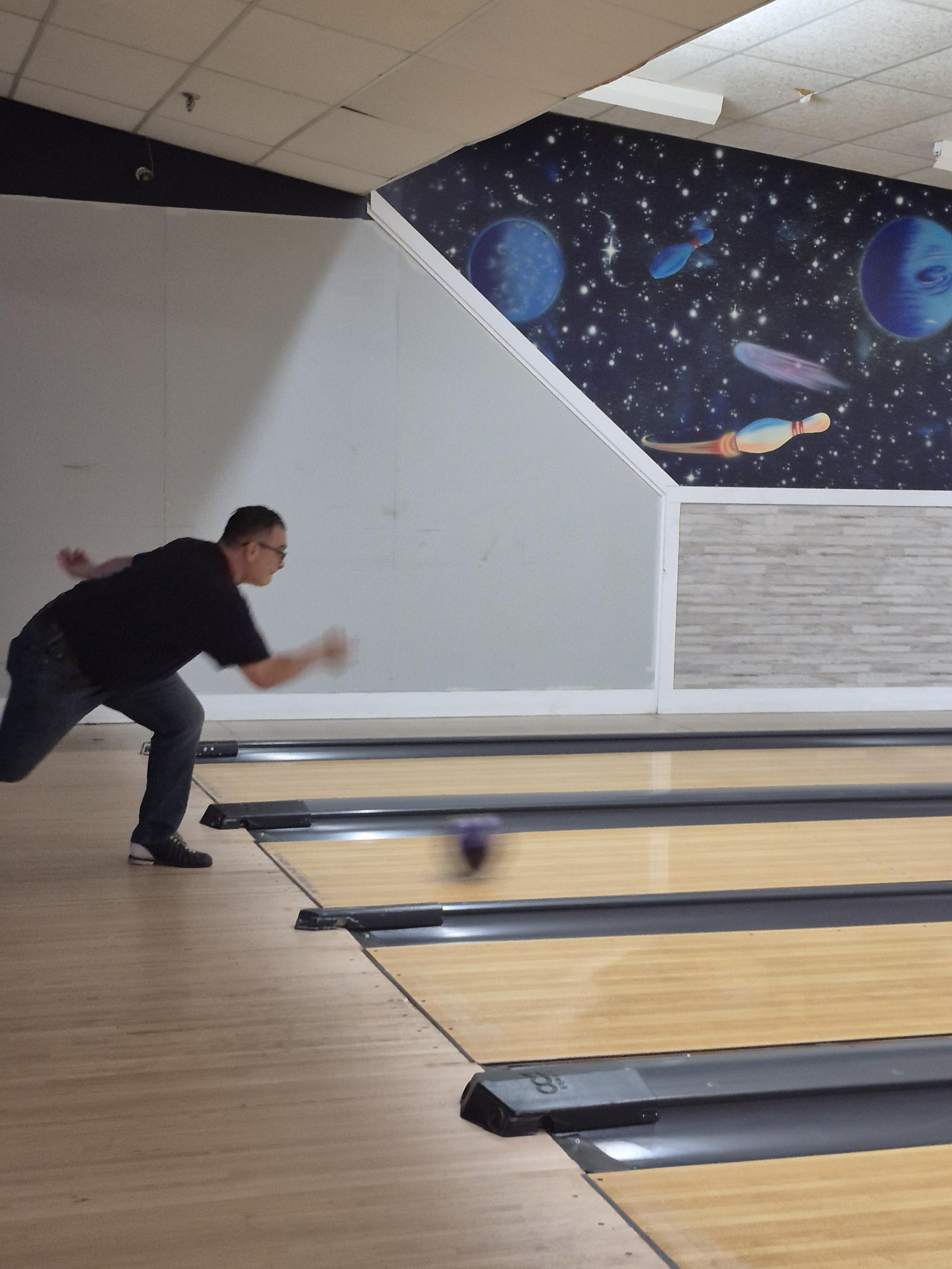 Bowling at the FWB Bowl